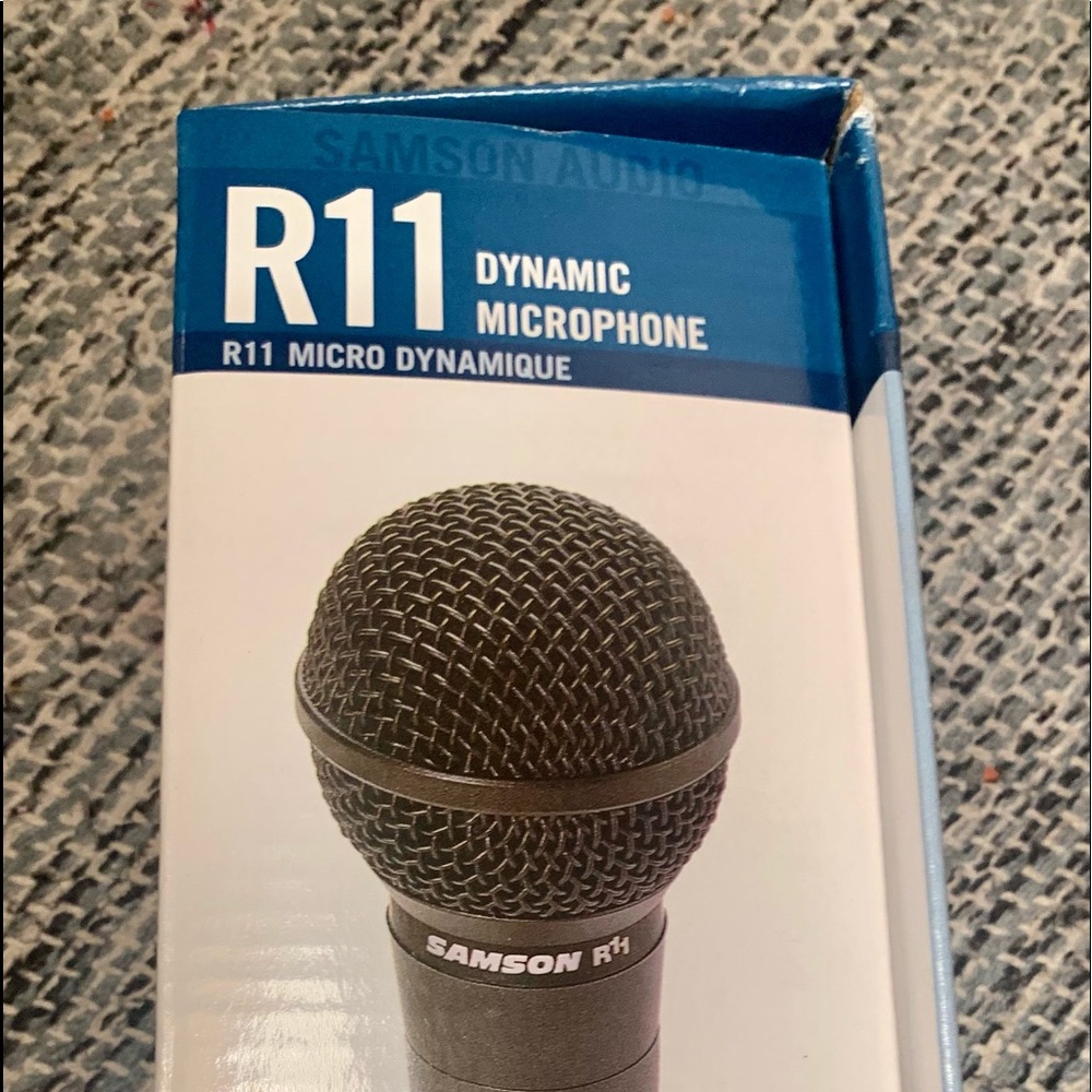 Microphone make me an offer